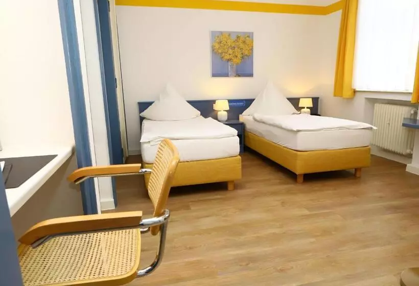 בית מלון כפרי City