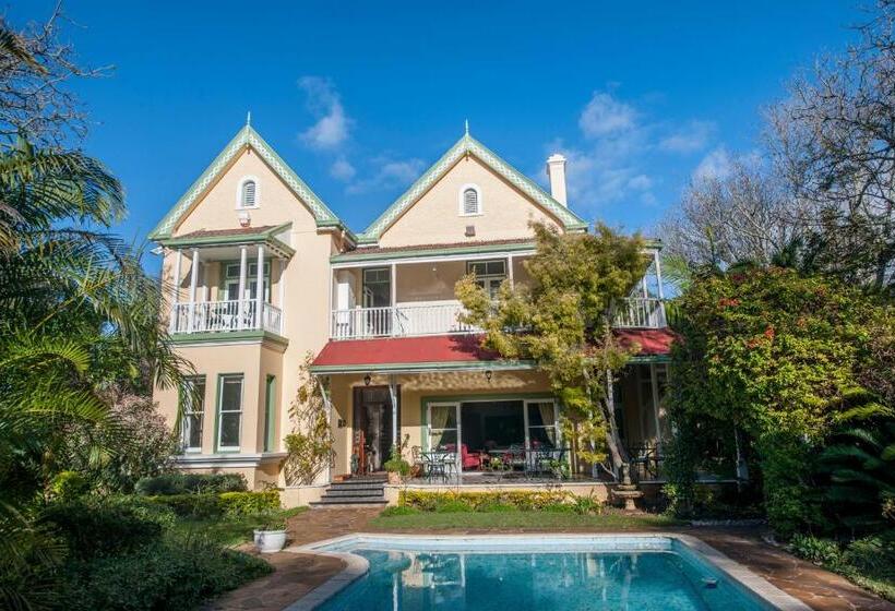 בית מלון כפרי Hacklewood Hill Country House