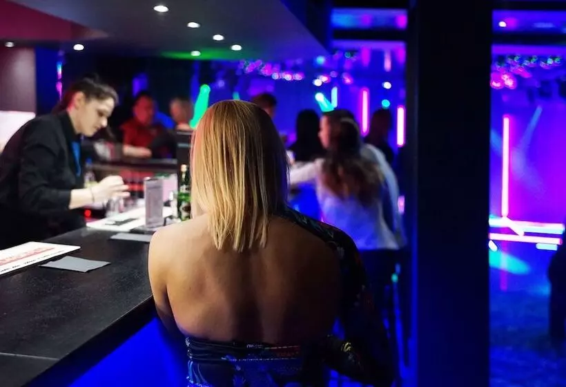 ホテル New Skanpol