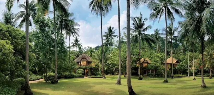 אתר נופש Rayavadee  Sha Extra Plus