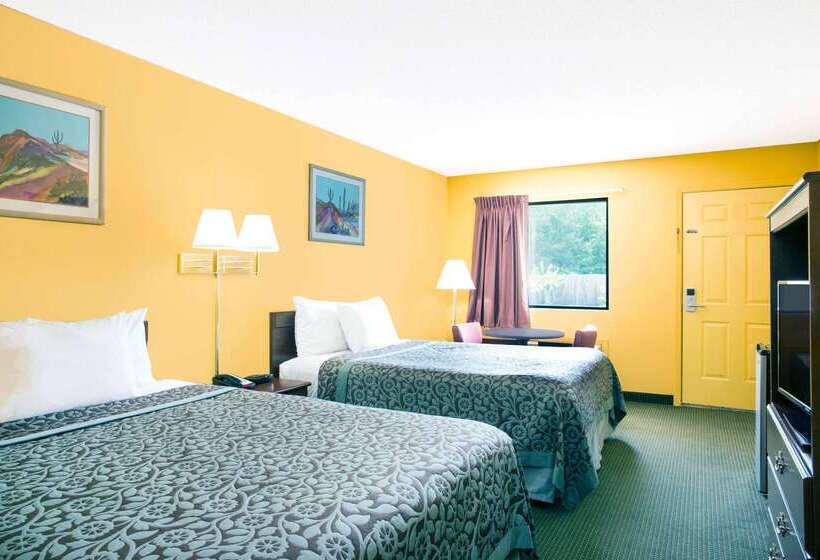 ホテル Days Inn By Wyndham Camilla