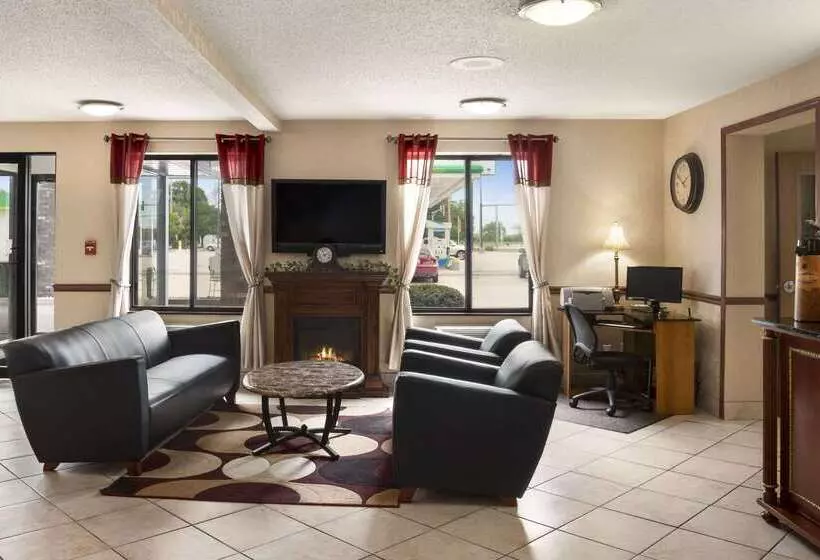 ホテル Days Inn By Wyndham Oglesby/ Starved Rock