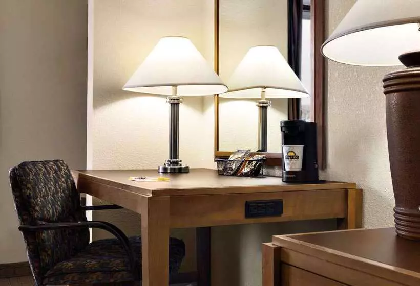 ホテル Days Inn By Wyndham Oglesby/ Starved Rock