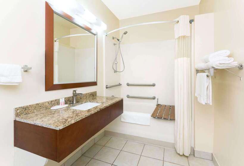 Otel Days Inn By Wyndham Paxton