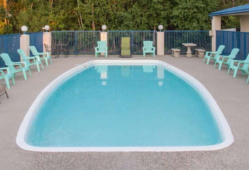 호텔 Days Inn By Wyndham Picayune