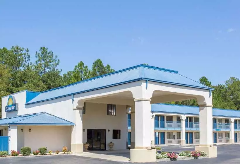 Отель Days Inn By Wyndham Picayune