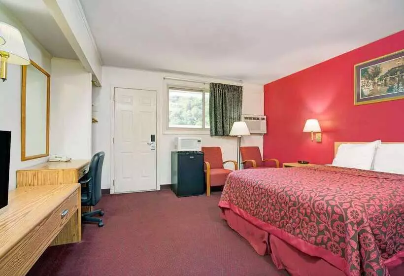 בית מלון כפרי Travelodge By Wyndham Red Wing