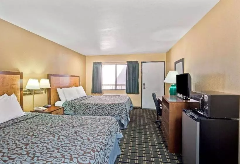 فندق Days Inn By Wyndham Whittier Los Angeles