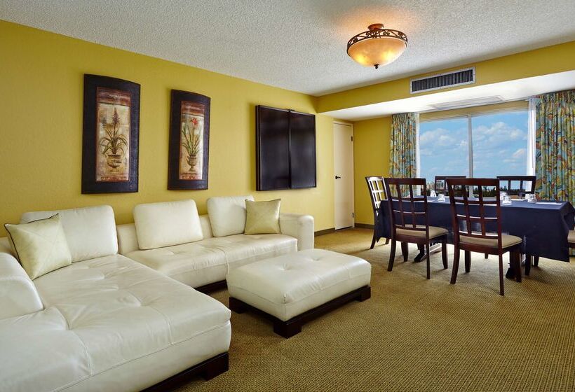 هتل Embassy Suites By Hilton Fort Lauderdale 17th Street