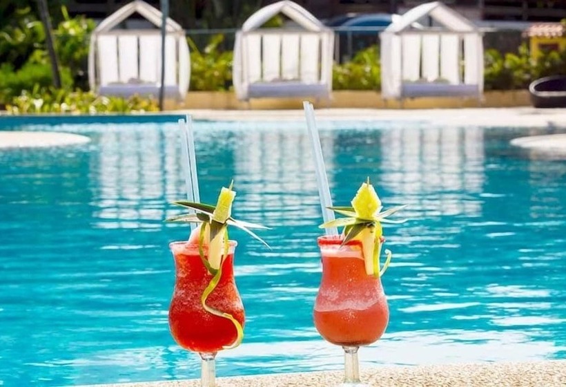 هتل Hesperia Playa El Agua