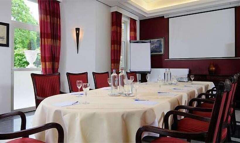 בית מלון כפרי Kasteel Wurfeld