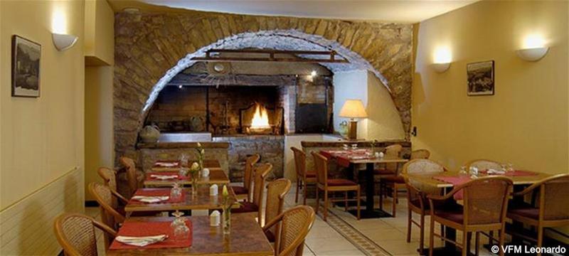 בית מלון כפרי Kyriad Rodez