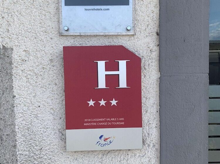 בית מלון כפרי Kyriad Rodez