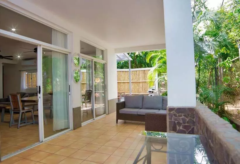 ホテル Luna Llena