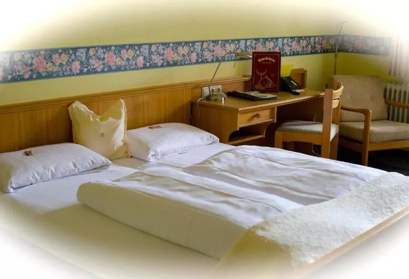 ホテル Reweschnier