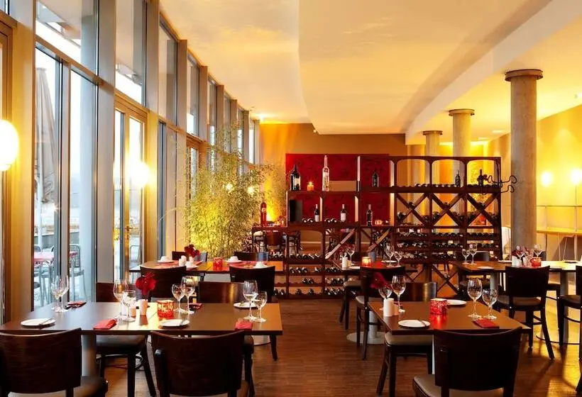 Hotel Vienna House By Wyndham Havelufer Potsdam