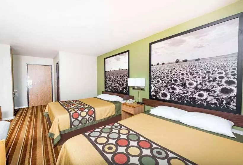 מוטל Super 8 By Wyndham Independence Ks