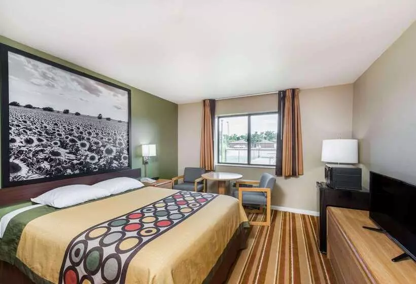 מוטל Super 8 By Wyndham Independence Ks