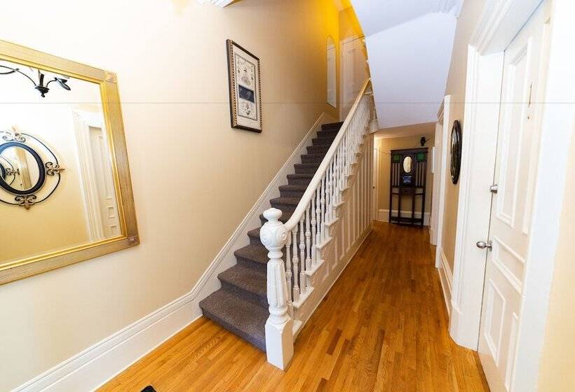 فندق Abba Inn Guest House