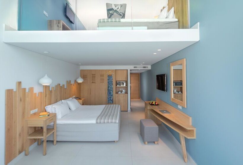 בית מלון כפרי Arina Beach Resort