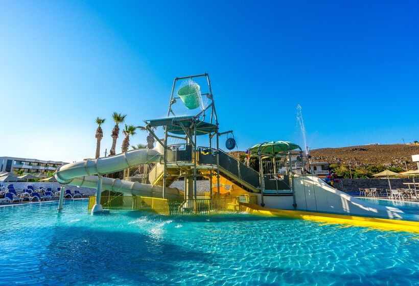 בית מלון כפרי Arina Beach Resort