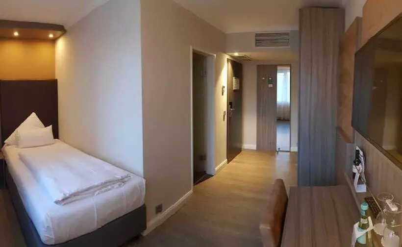 Best Western Plus Hotel Regence