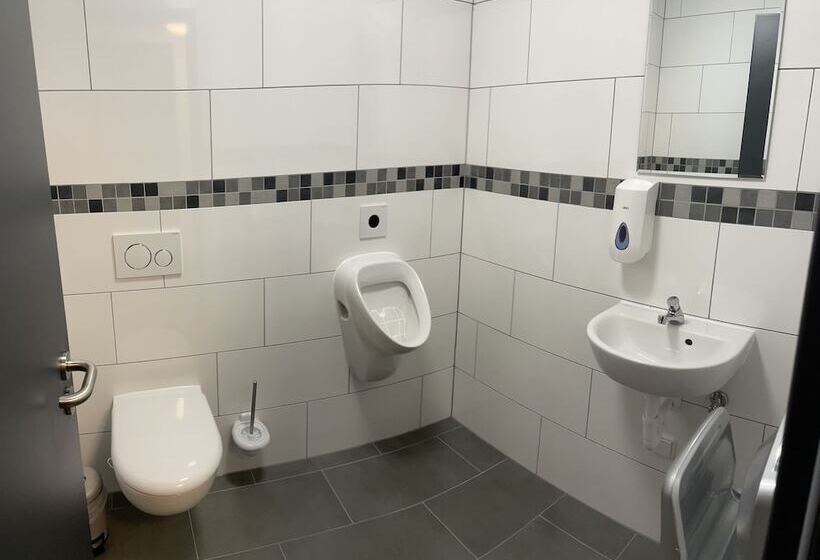 בית מלון כפרי City Inn