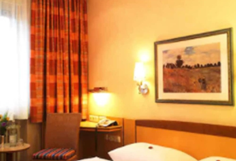 Отель Hauser An Der Universitat