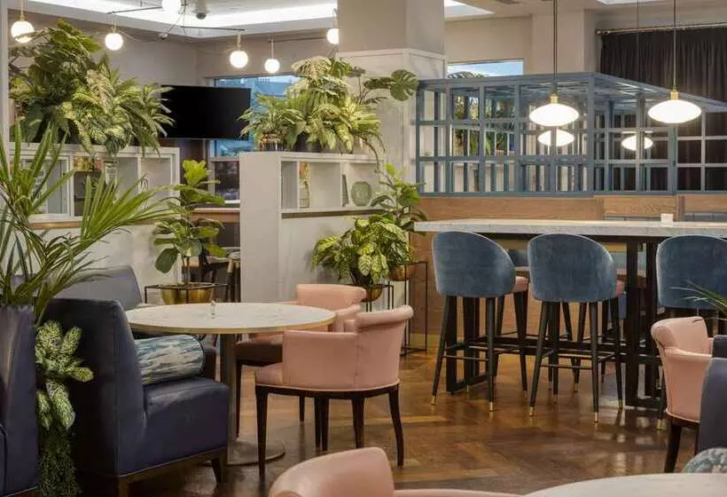 هتل Hilton Glasgow