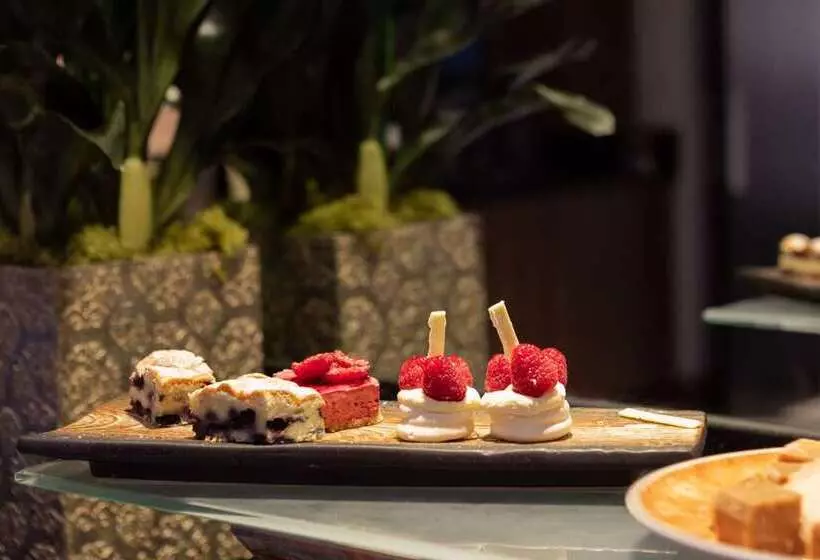 هتل Hilton Glasgow