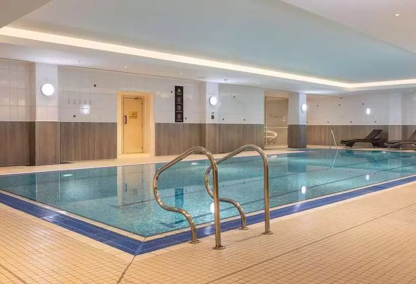 هتل Hilton Glasgow