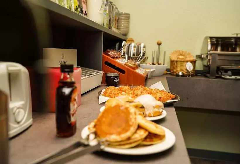 Отель Scala Frankfurt City Centre