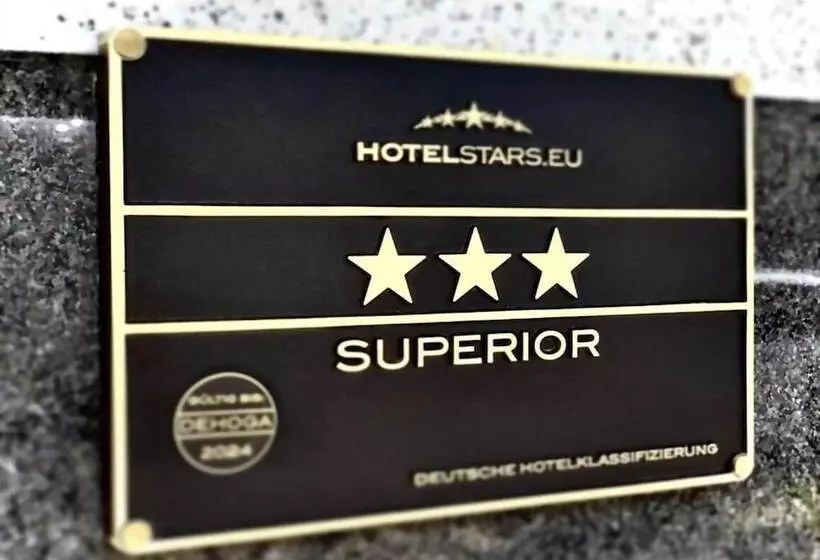 Отель Scala Frankfurt City Centre