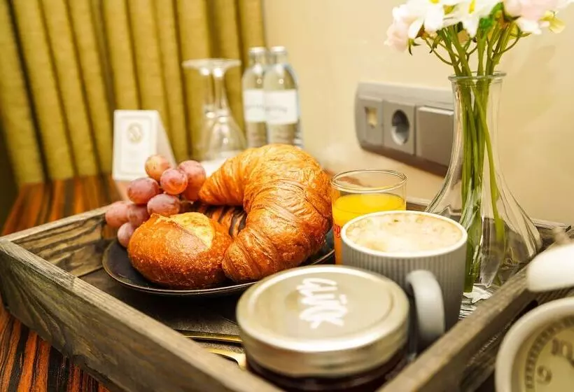 Отель Scala Frankfurt City Centre