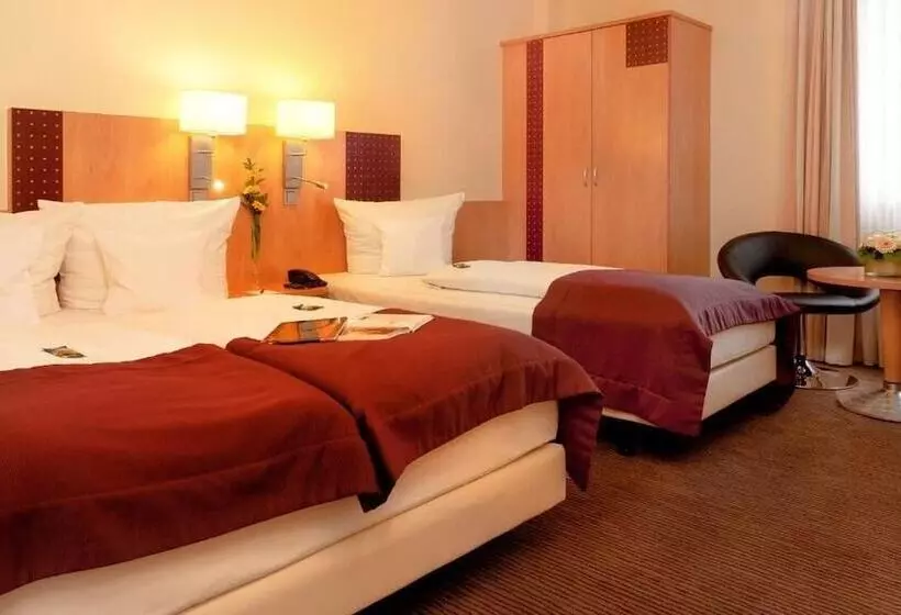 Отель Scala Frankfurt City Centre