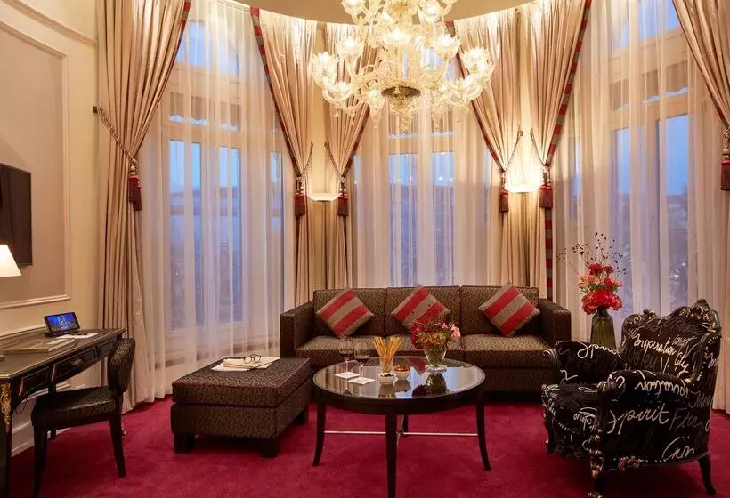 Hotel Schweizerhof Zurich