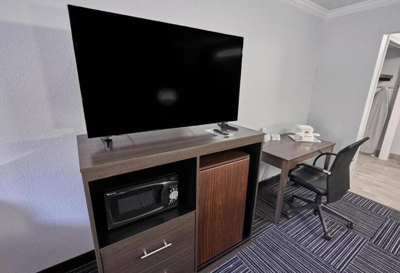 호텔 Admiralty Inn & Suites   A Red Collection