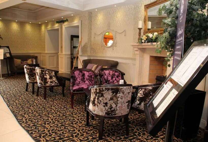 The Royal Hotel And Leisure Centre