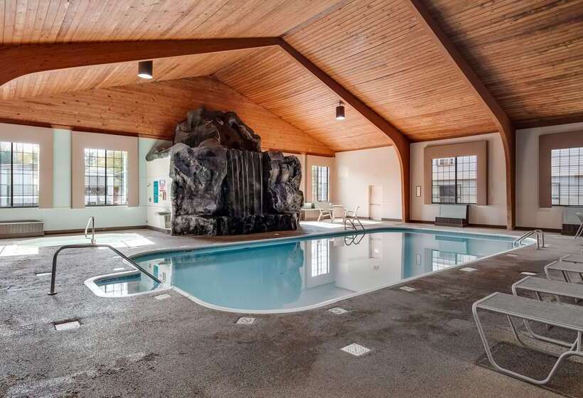 فندق Best Western Lapeer Inn