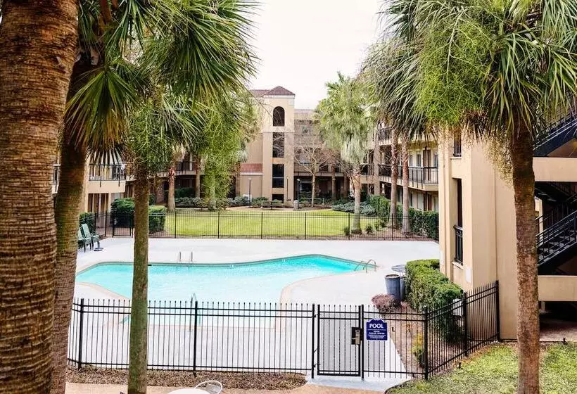 酒店 Comfort Suites Baton Rouge South I 10