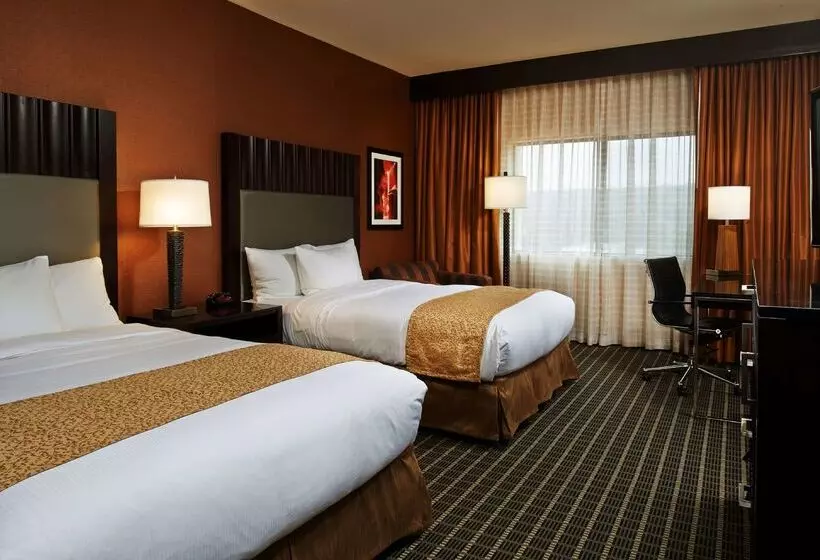 Doubletree By Hilton Hotel Flagstaff