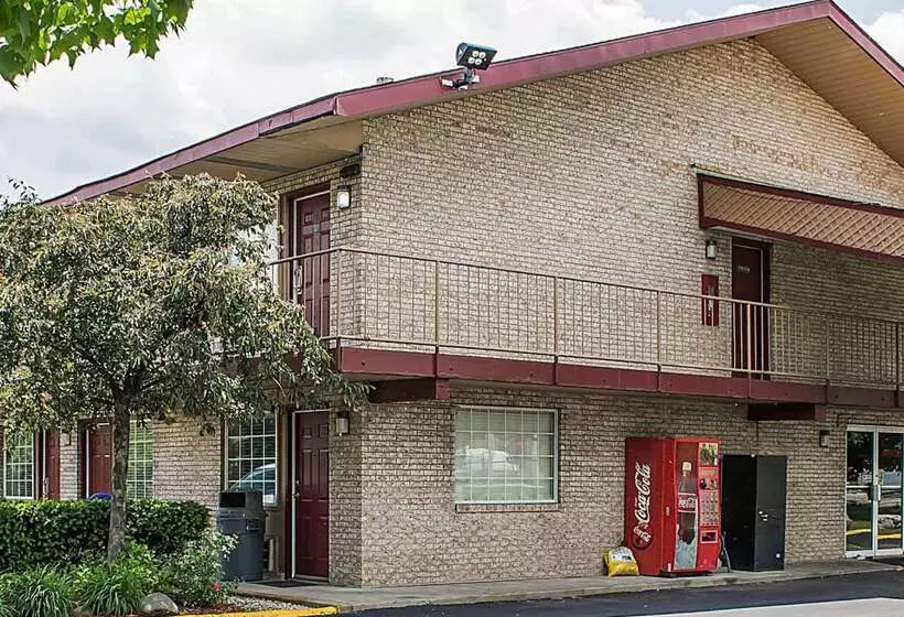 ホテル Econo Lodge Columbus