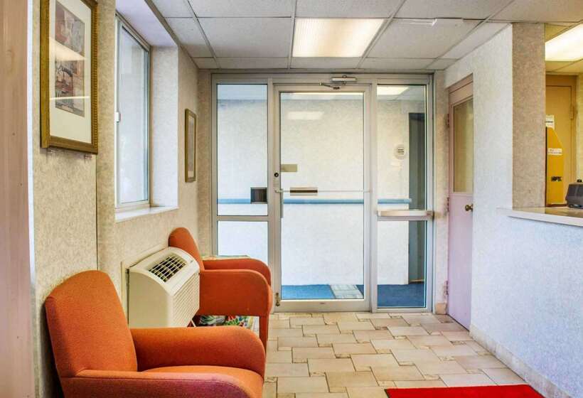 酒店 Econo Lodge Drums