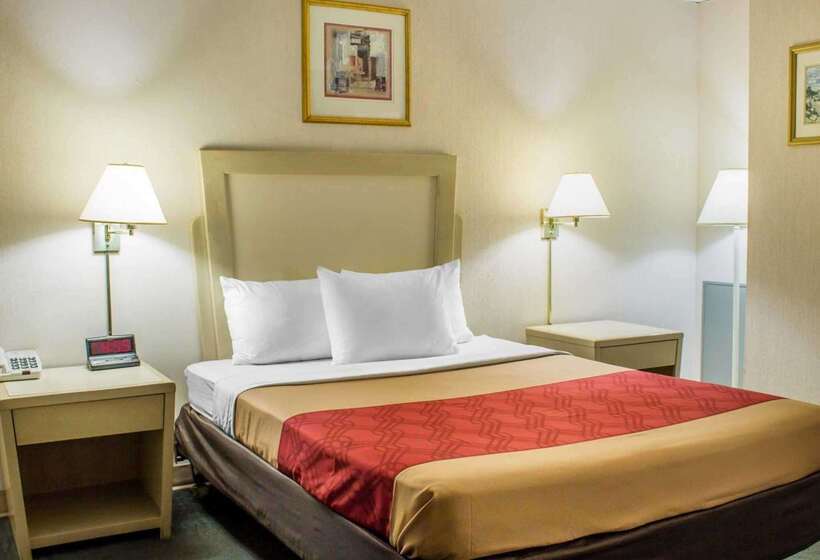 酒店 Econo Lodge Drums