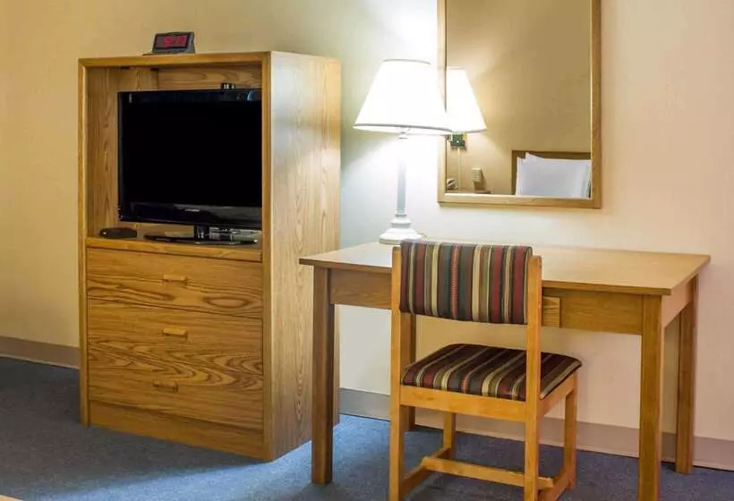 酒店 Econo Lodge Drums