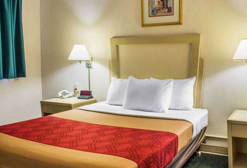 酒店 Econo Lodge Drums