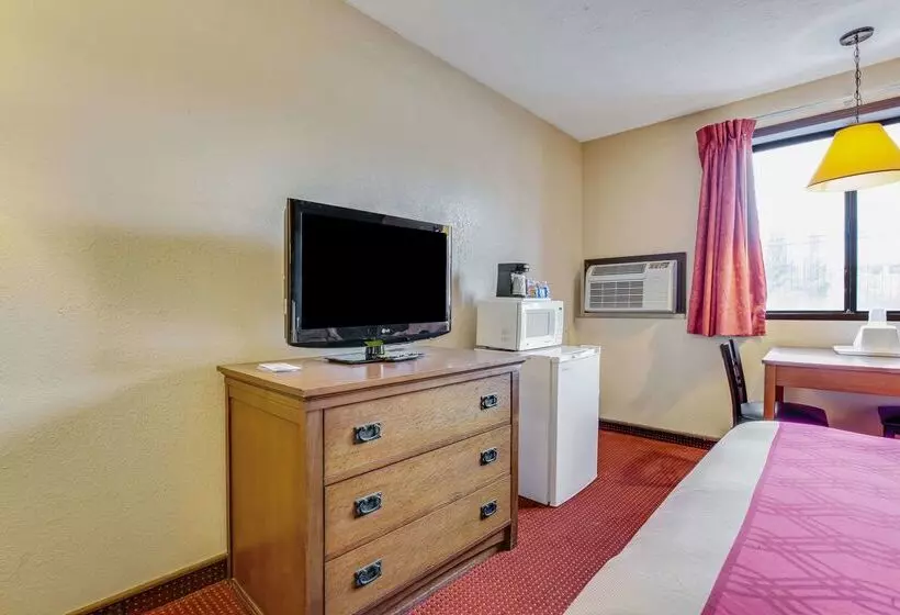 酒店 Econo Lodge Junction City I 70 Near Fort Riley