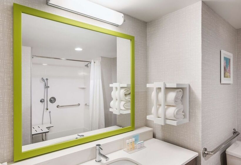 Отель Hampton Inn & Suites Houghton