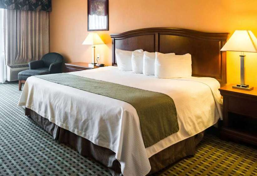 בית מלון כפרי Quality Inn