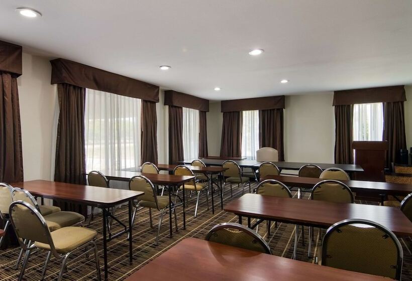 Отель Quality Inn Aurora Naperville Area